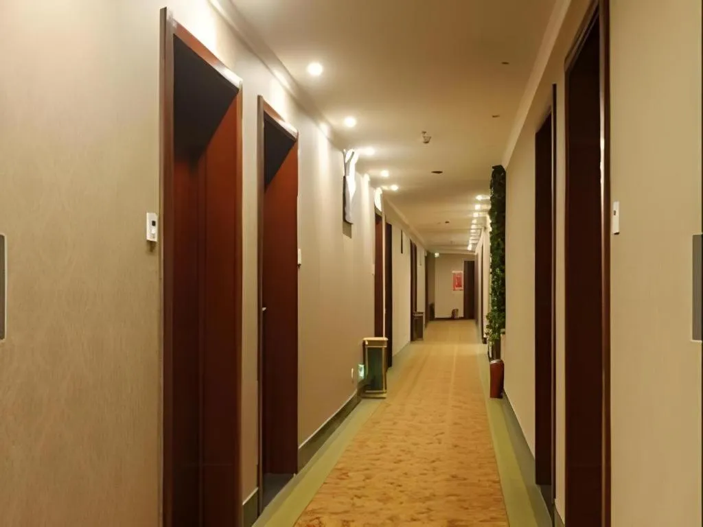 GreenTree Inn Puyang Pushang Huanghe Road