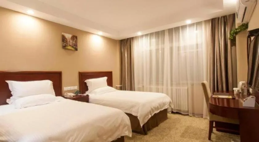 Bed in GreenTree Inn Puyang Pushang Huanghe Road