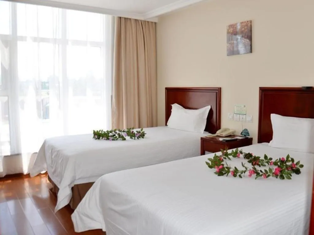 Bed in GreenTree Inn Beijing Shangdi East Anningzhuang Road Shell Hotel