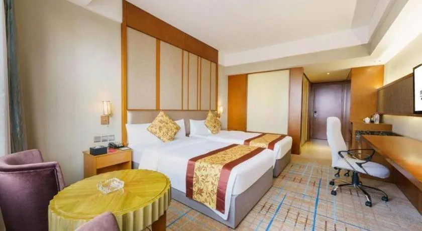 Bed in Shenyang Rayfont International Hotel