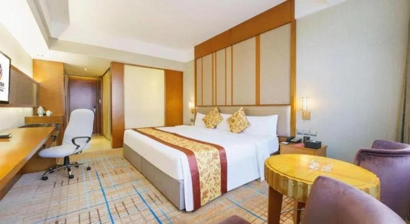 Bed in Shenyang Rayfont International Hotel