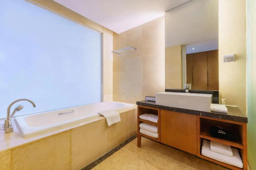 Bed in Shenyang Rayfont International Hotel