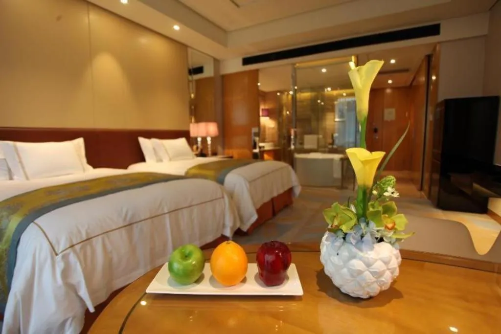 Bed in Grand Parkray Hangzhou Hotel