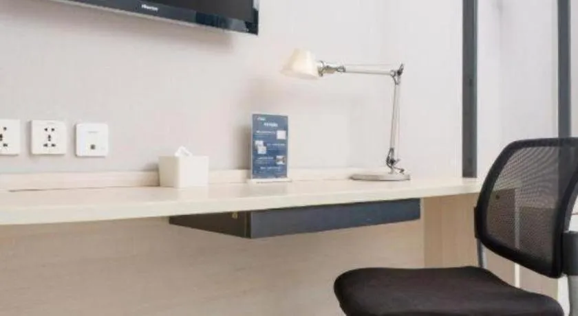 Jinjiang Inn Dalian Development Zone Jinma Road Light Railway Station