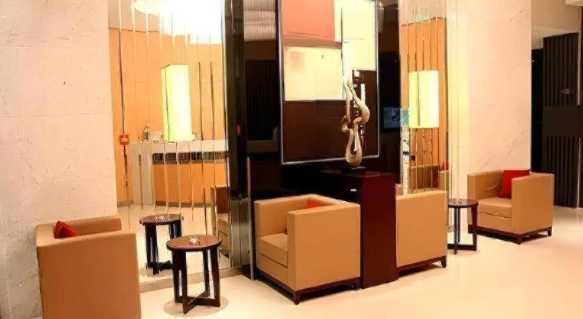 Jinjiang Inn Dalian Development Zone Jinma Road Light Railway Station