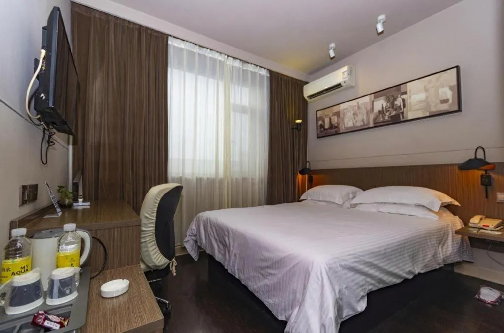 Bed in Jinjiang Inn Hangzhou Xihu Avenue Branch