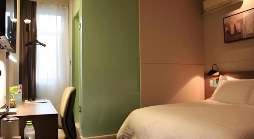 Bed in Jinjiang Inn Hangzhou Xihu Avenue Branch