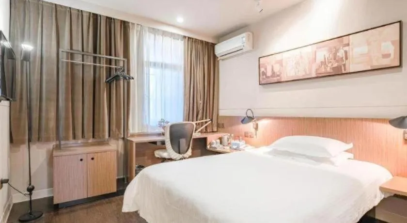 Bed in Jinjiang Inn Hangzhou Xihu Avenue Branch