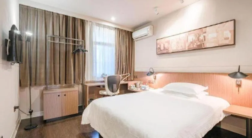 Bed in Jinjiang Inn Hangzhou Xihu Avenue Branch