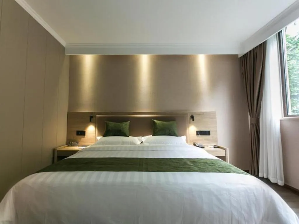 GreenTree Inn Nanjing Railway Station Bus Station Business Hotel