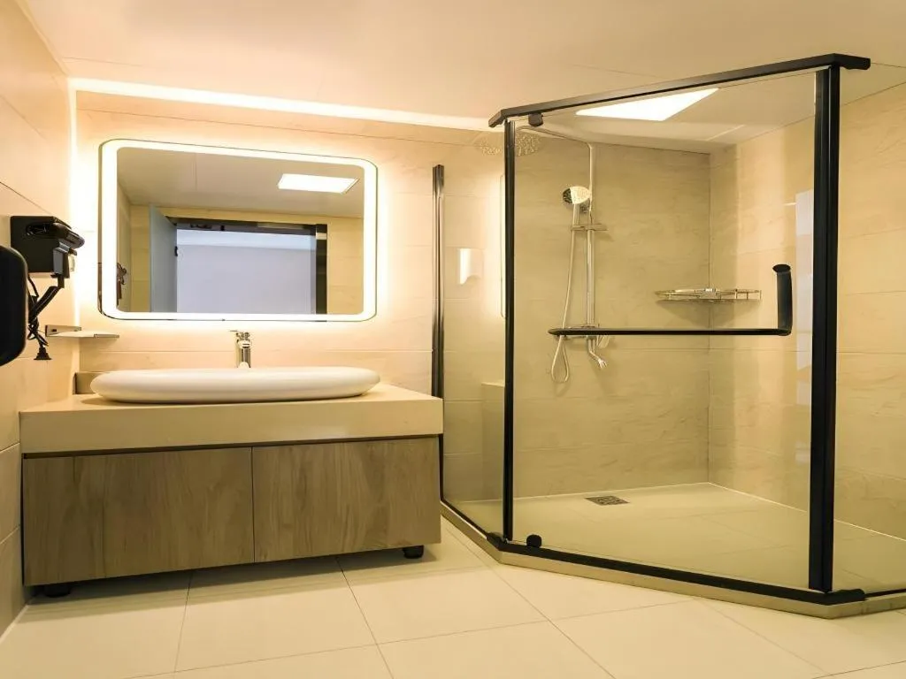 GreenTree Inn Nanjing Railway Station Bus Station Business Hotel