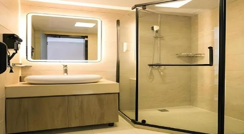 GreenTree Inn Nanjing Railway Station Bus Station Business Hotel