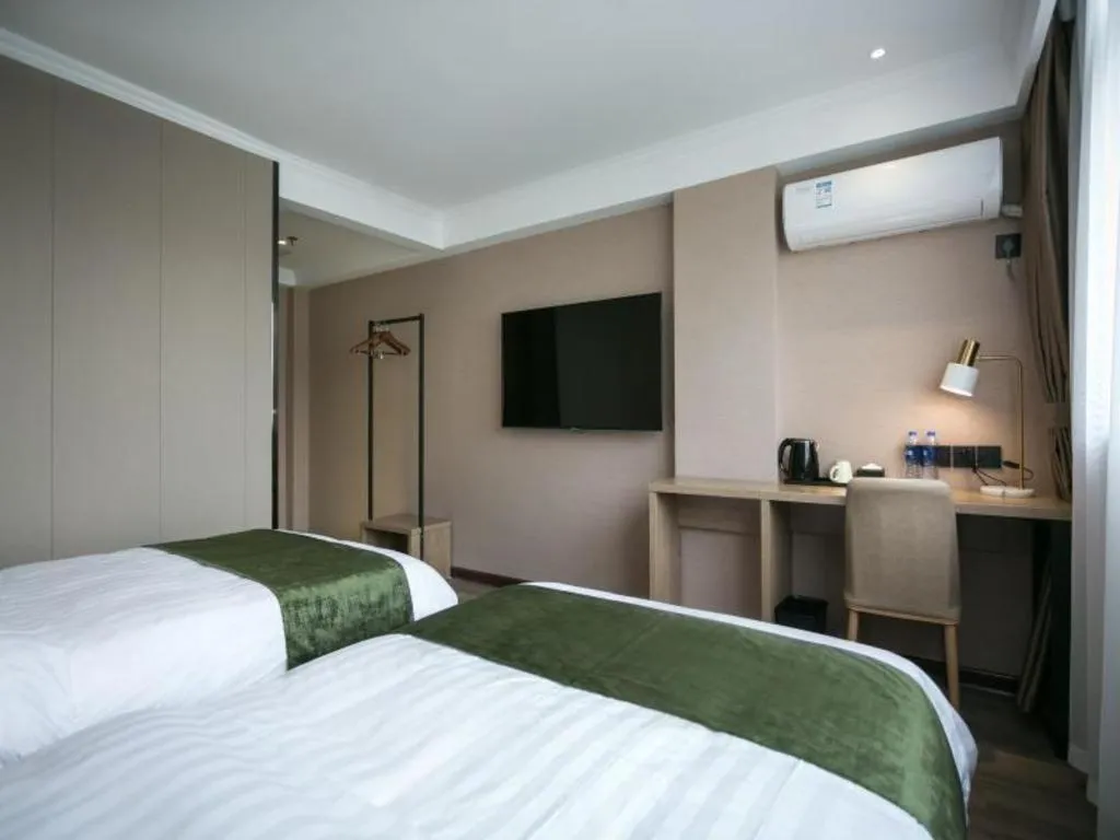 GreenTree Inn Nanjing Railway Station Bus Station Business Hotel