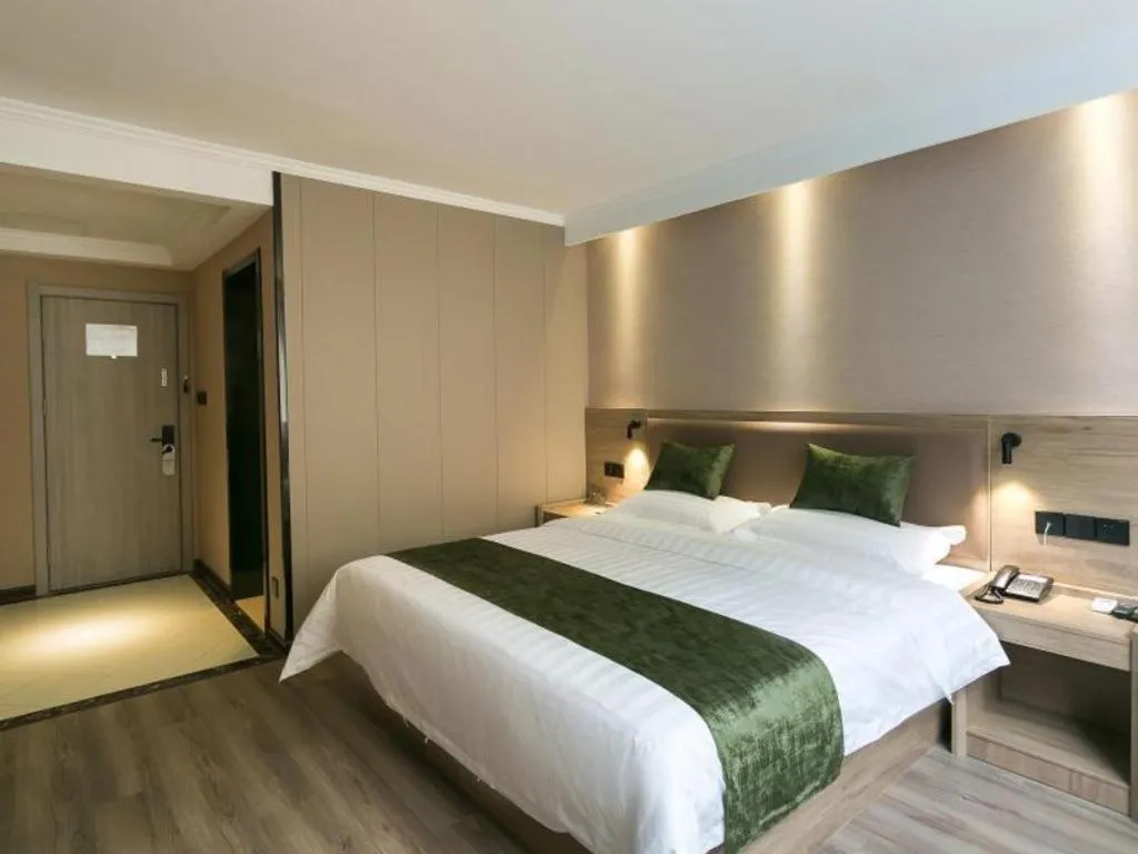 GreenTree Inn Nanjing Railway Station Bus Station Business Hotel