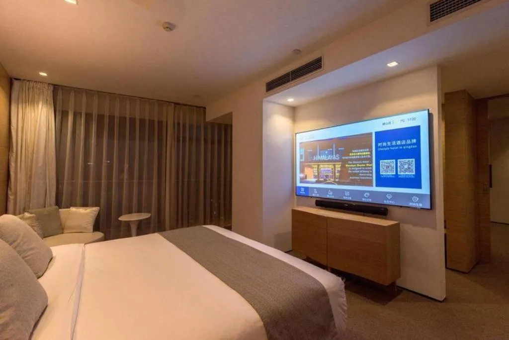 Bed in Himalayas Qingdao Hotel