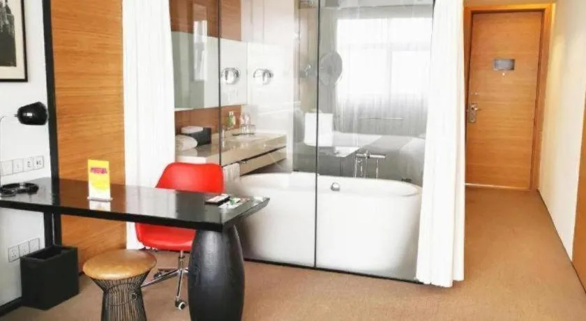 Himalayas Qingdao Hotel