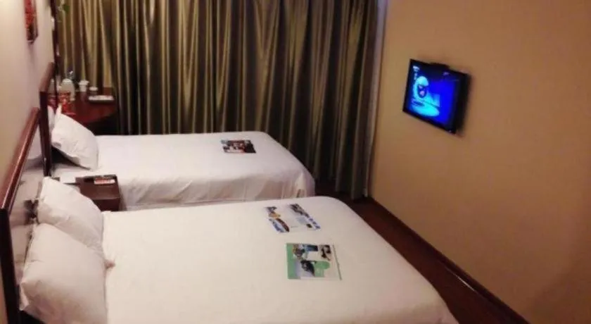 Bed in GreenTree Inn Huaian Lianshui Jindi International Garden Business Hotel