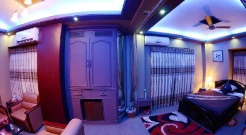 Bed in Grand Dhaka Hotel