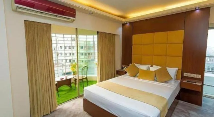 Bed in Grand Dhaka Hotel