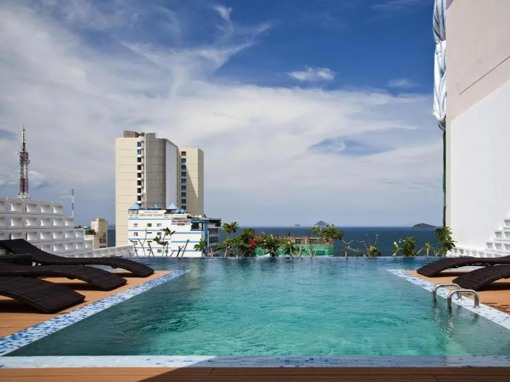 Golden Holiday Hotel Nha Trang