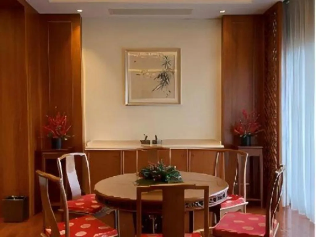 The Dreamland Resort