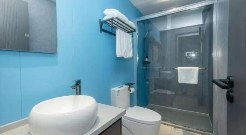 GreenTree Inn Shanghai South Railway Station Xujiahui Stadium Subway Station Shell Hotel