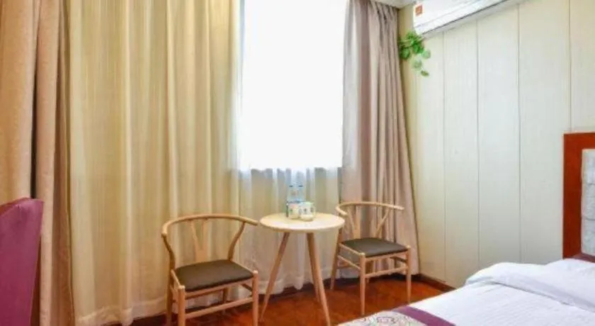 Bed in GreenTree Inn Wuxi Changjiang North Road Jincheng Road Express Hotel