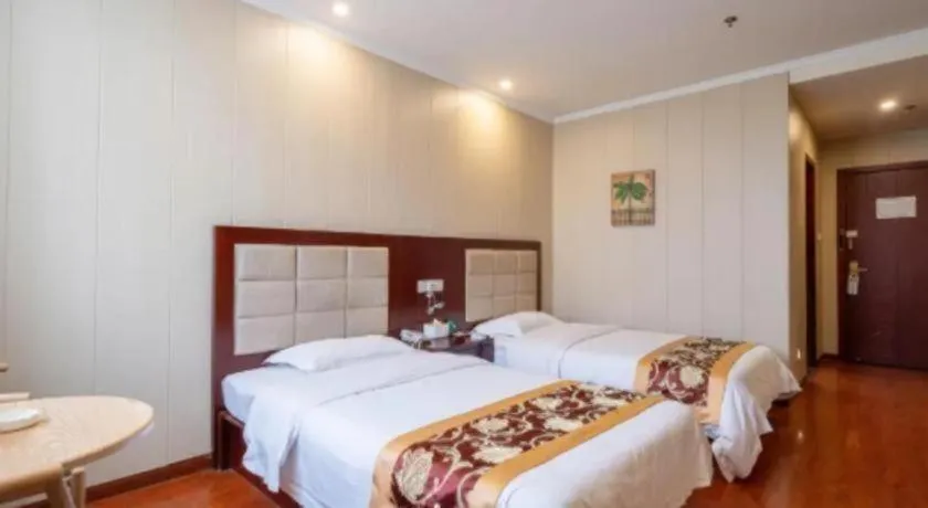 Bed in GreenTree Inn Wuxi Changjiang North Road Jincheng Road Express Hotel