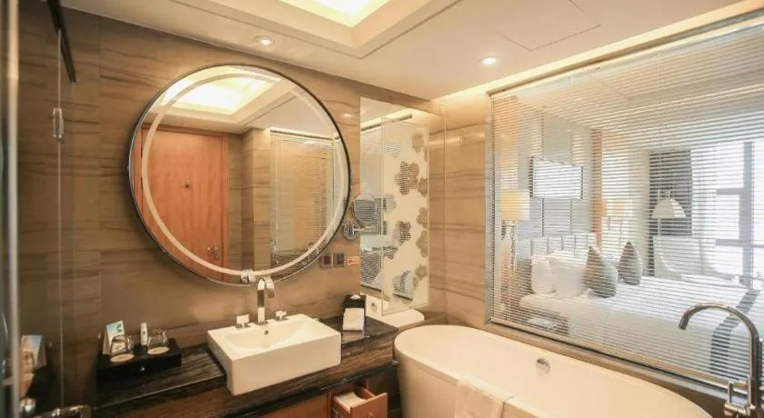 Zhangjiagang Zhonglian GDH International Hotel