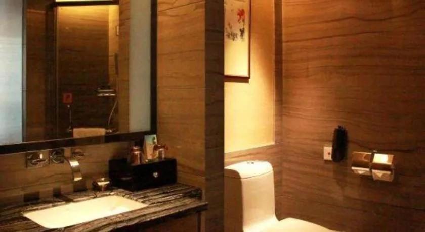 Zhangjiagang Zhonglian GDH International Hotel