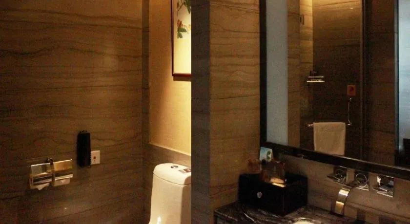 Zhangjiagang Zhonglian GDH International Hotel