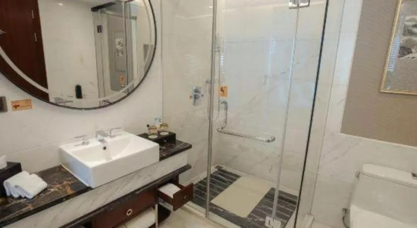 Zhangjiagang Zhonglian GDH International Hotel