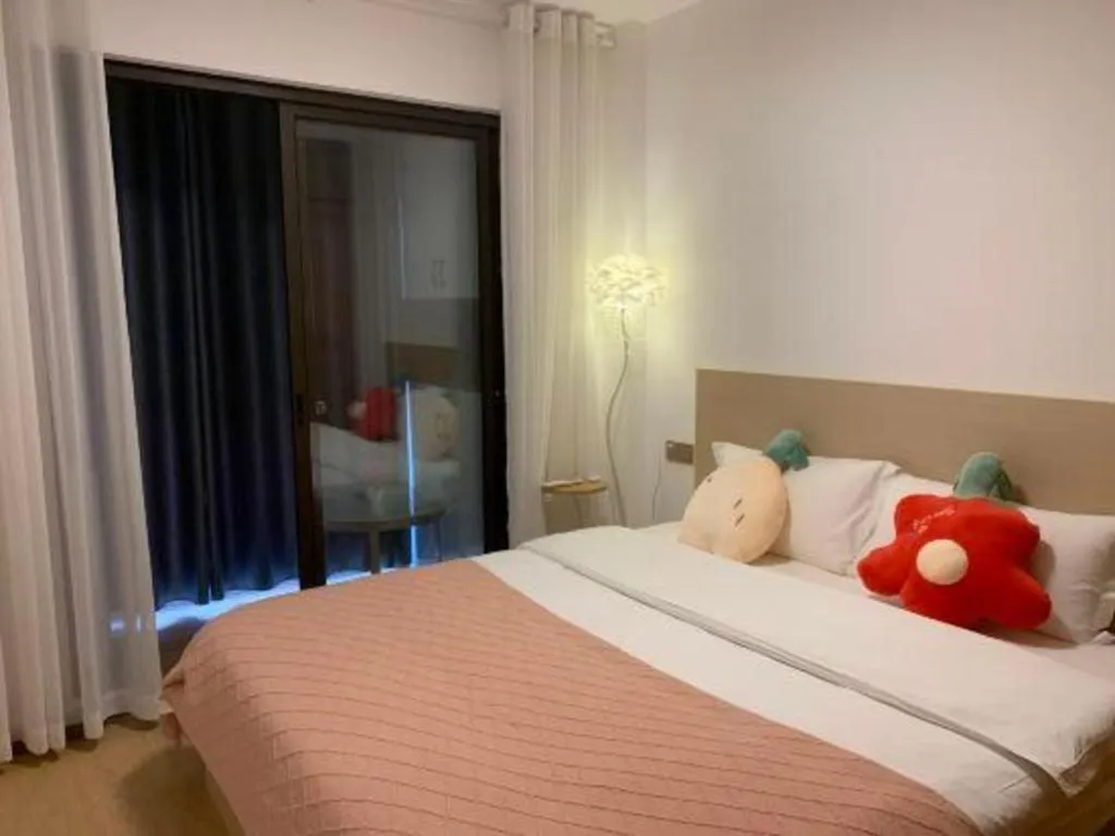 Bed in Parkside Hostel