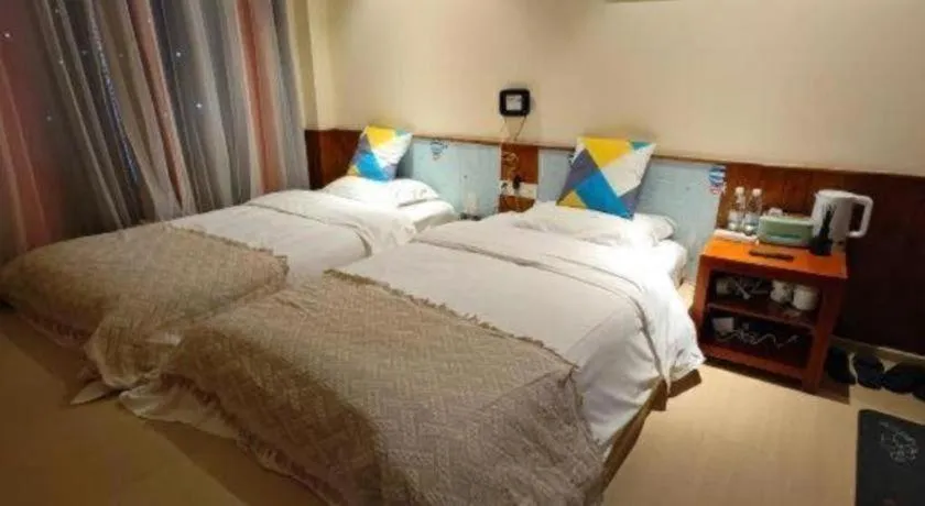 Bed in Parkside Hostel