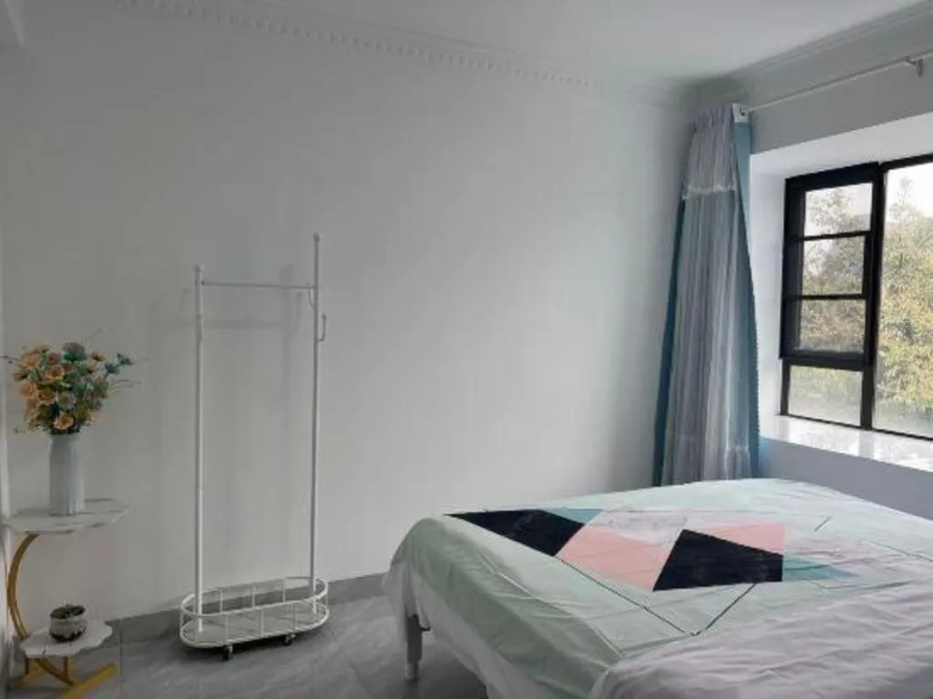 Bed in Parkside Hostel