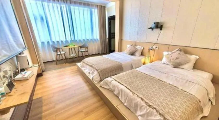 Bed in Parkside Hostel