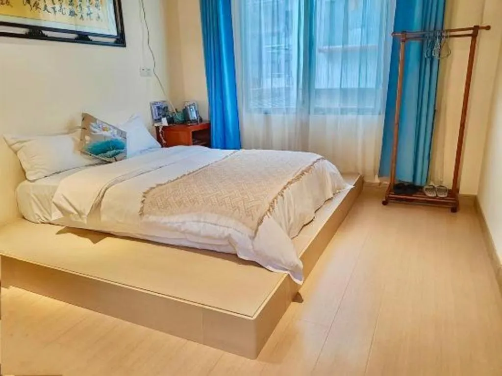 Bed in Parkside Hostel