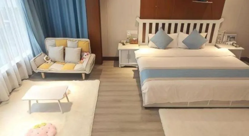 Bed in Parkside Hostel