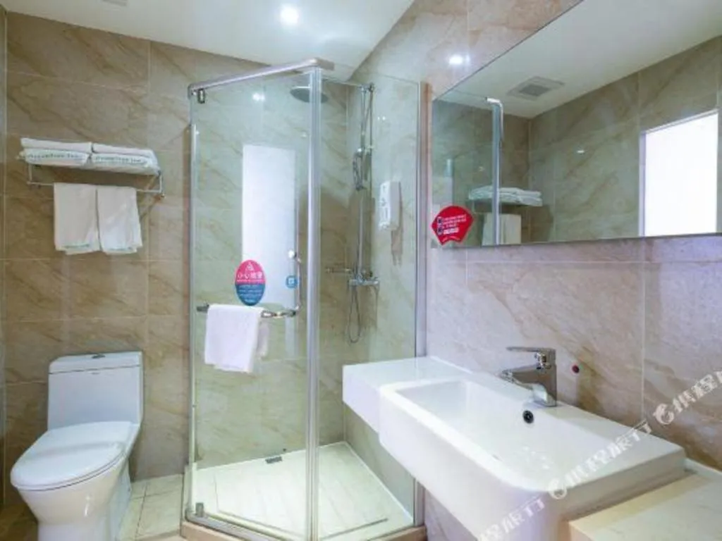 GreenTree Inn Shanghai Caohejing Development Zone Songjiang Park Jiuxin Road Business Hotel