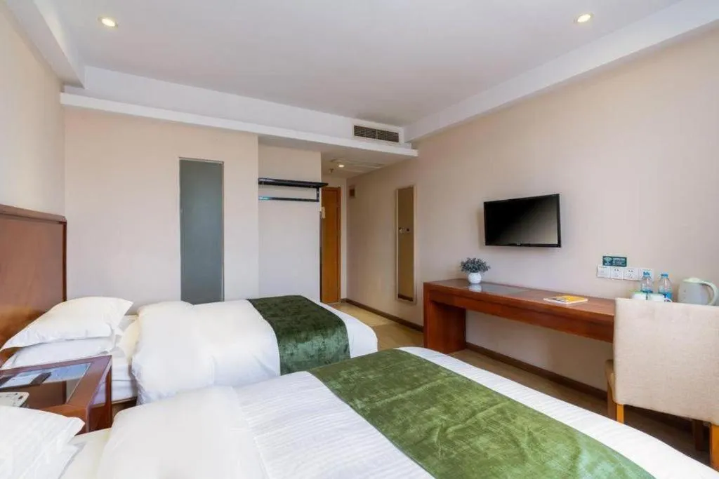 Bed in GreenTree Inn Shanghai Caohejing Development Zone Songjiang Park Jiuxin Road Business Hotel