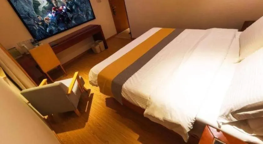 Bed in GreenTree Inn Shanghai Caohejing Development Zone Songjiang Park Jiuxin Road Business Hotel