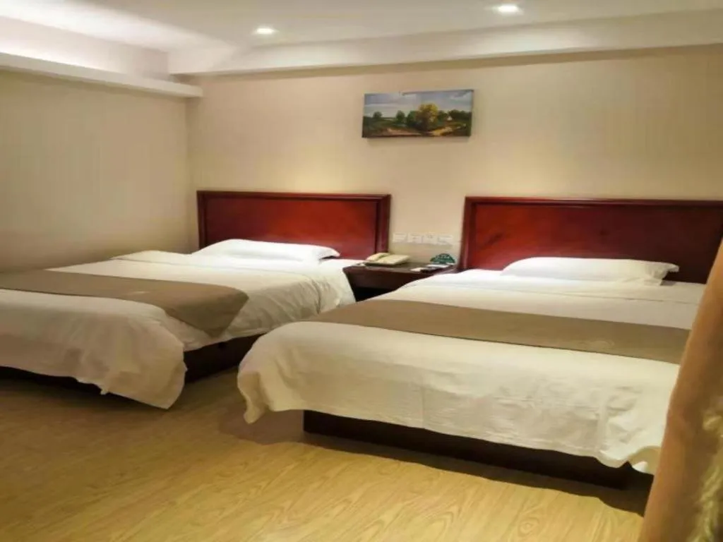 Bed in GreenTree Inn Shanghai Caohejing Development Zone Songjiang Park Jiuxin Road Business Hotel