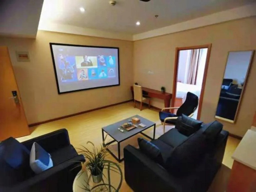 GreenTree Inn Shanghai Caohejing Development Zone Songjiang Park Jiuxin Road Business Hotel