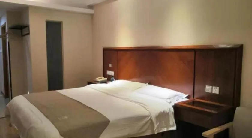 Bed in GreenTree Inn Shanghai Caohejing Development Zone Songjiang Park Jiuxin Road Business Hotel