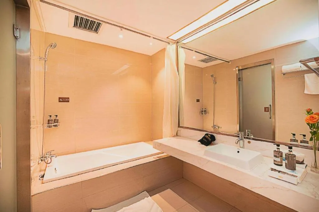 Xinxiang Zhongzhou Yihe Hotel