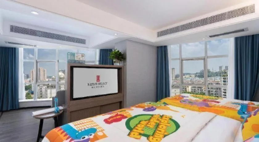 Bed in Nanning Prince Hotel