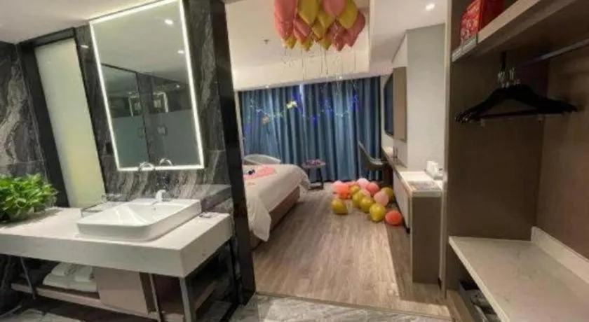 Bed in Nanning Prince Hotel