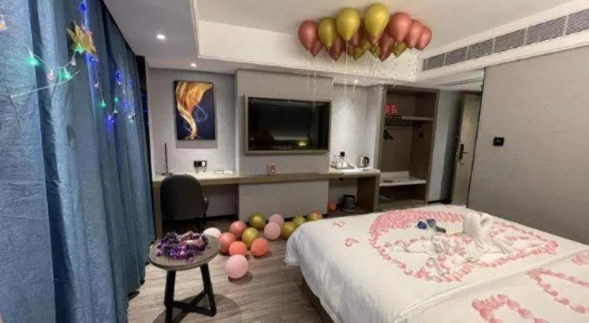 Bed in Nanning Prince Hotel