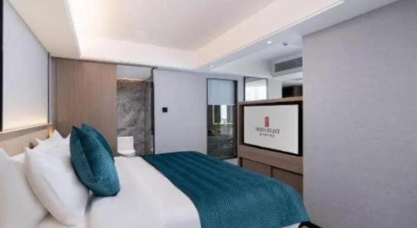 Bed in Nanning Prince Hotel