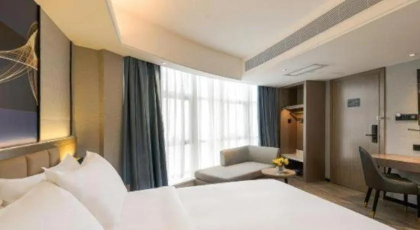 Bed in Nanning Prince Hotel